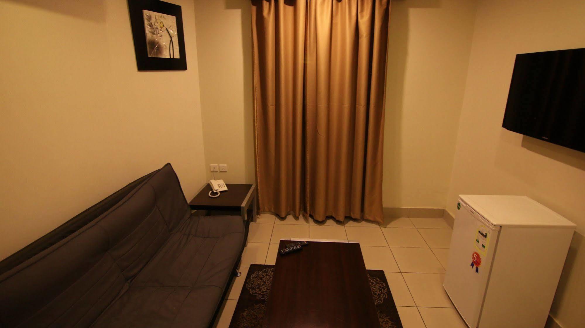 Stars Home Suites Hotel - Al Hamra Jeddah Exterior photo